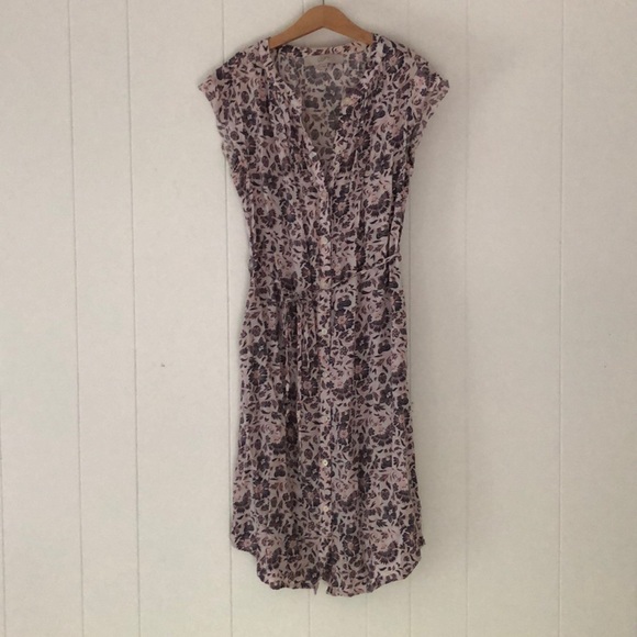 LOFT Dresses & Skirts - LOFT Floral Flutter Button Down Shirt Dress